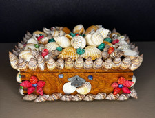 Boite à bijoux en bois déco originale ornée de coquillages vintage