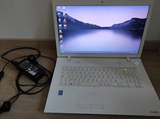 PC portable Toshiba 17,3" windows 11 - 250 Go très bon état