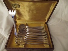 12 Fourchettes à huîtres