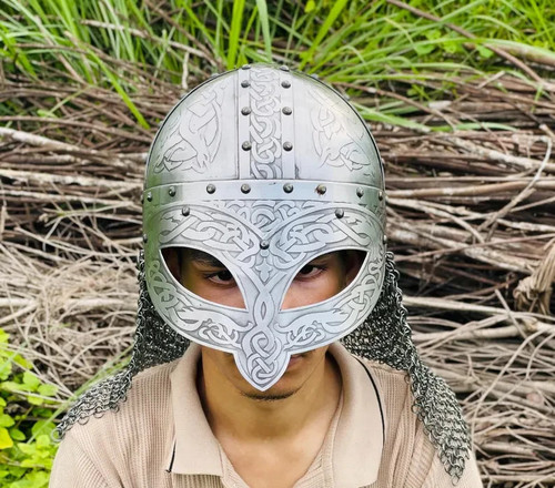 Casque médiéval viking