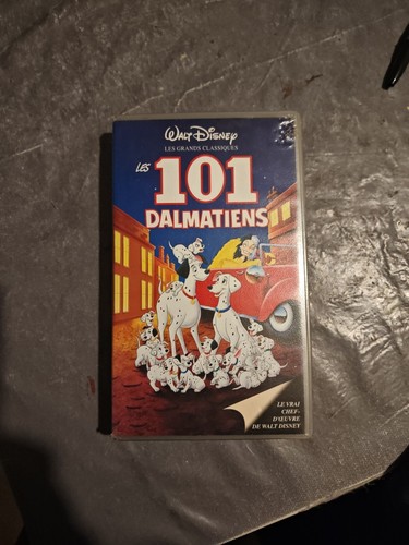Les 101 dalmatiens vhs secam - les,