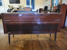 Meuble radio/tourne dique