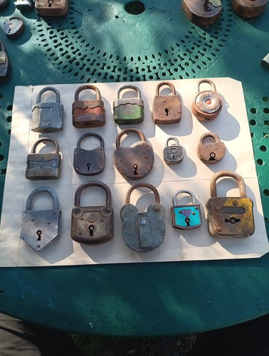 Cadenas ancien - ,