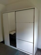 Armoire de chambre blanc laqué 