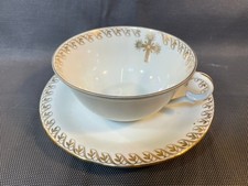 Ancienne grande tasse et soucoupe en porcelaine début 20ème siècle communion