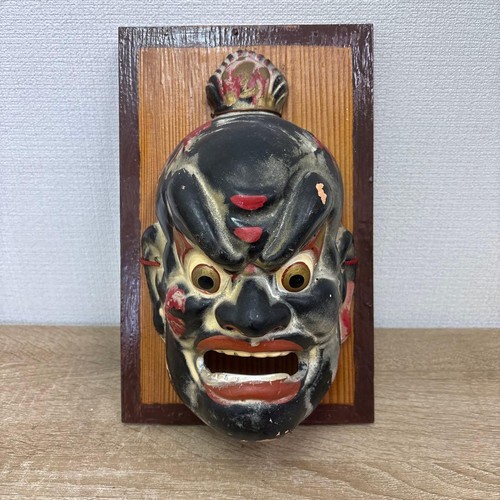 Masque traditionnel japonais