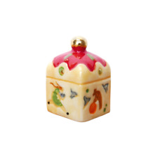 Feve Artisanale Longwy Boite Petrouchka par Jean Boggio Porcelaine Miniature
