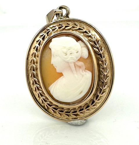 Magnifique pendentif 18 - magnifique,