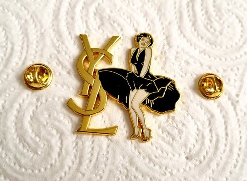 Pin logo ysl yves - pin’s,