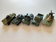 Matchbox / Corgi - 5 petits Véhicules Militaires - Métal - de 6 à 7 cm