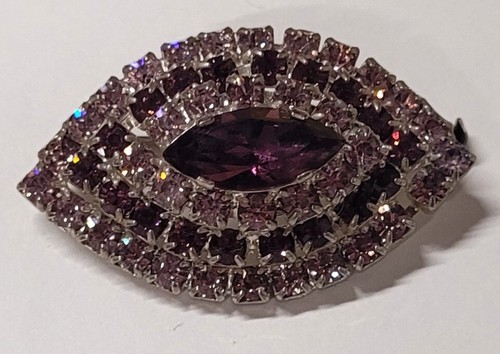 Bijou ancien jolie broche - ancien,