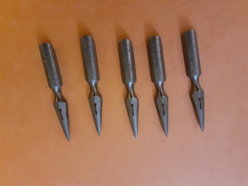 Lot plumes - lot,