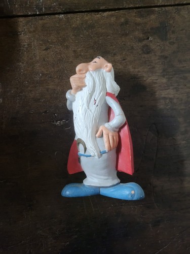 Ancienne figurine panoramix - ancienne,
