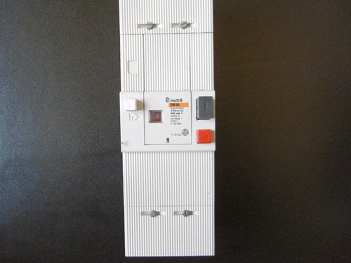 Disjoncteur branchement db9 - de,