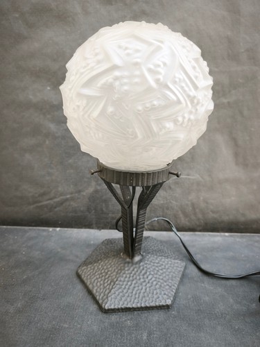 Lampe art deco 1930 fer