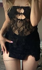 Robe noire dentelle