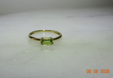 Bague or 375 péridot T50