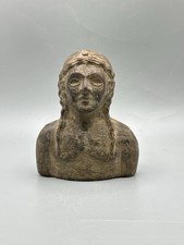 Ancien objet buste en pierre