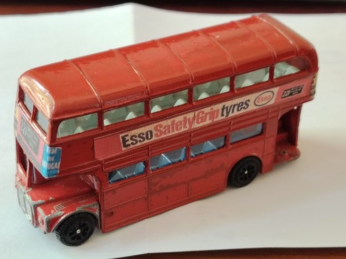 Routemaster bus - ,