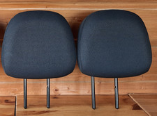 2 appuie-tête gris Bleute