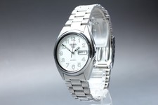 [Exc+5] Montre automatique
