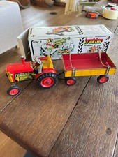 Kovap Jouet  Czech republicTracteur avec remorque en tôle Moteur à clé 35 cm