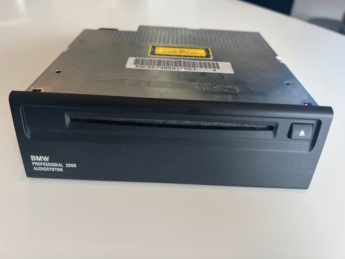 Service reparation autoradio - service,