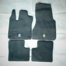 Smart Forfour II (W453)  jeu 4 tapis de sol neuf d’origine Smart 749003675R