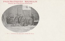63 CPA N° 32 PNEUMATIQUES MICHELIN USINE CLERMONT-FERRAND CINTRAGE BOIS JANTES