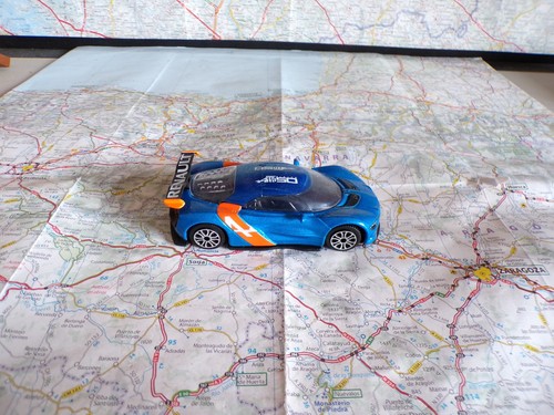 Renault alpine 110 burago - 50,