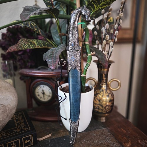 Dagger horse head hilt vintage - horse,