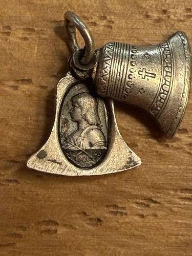 Ancien pendentif jeanne arc - pendentif,