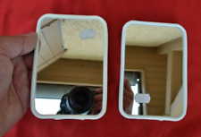 A L'UNITE : Ancien petit