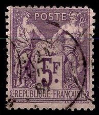 Type SAGE 95 violet sur lilas