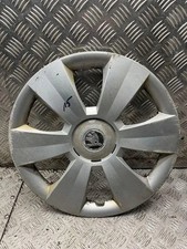SKODA RAPID NH3 Centres de