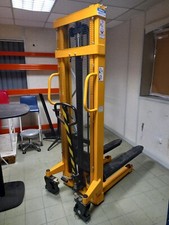 Gerbeur hydraulique manuel 1T