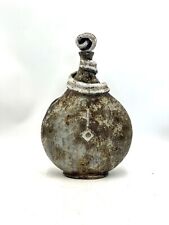 Attribué à  Alexandre KOSTANDA VALLAURIS  Grande gourde à decor de vigne