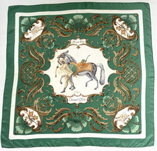 Carré en soie HERMES vintage