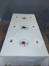 JOLIE NAPPE DE TABLE BLANCHE BRODEE MAINS Artisanat Madagascar Thème noël 7
