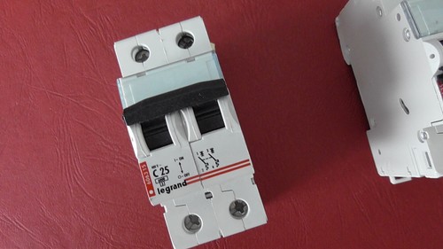 Disjoncteur 2 poles c - ,