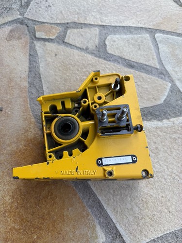 Demi carter moteur - carter,