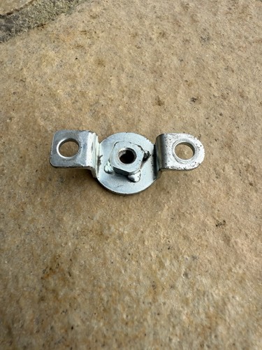 Plaque fixation carburateur - fixation,