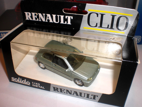 Renault clio saloon 1991 - renault,