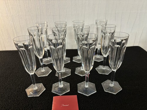 Champagne flutes model - champagne,