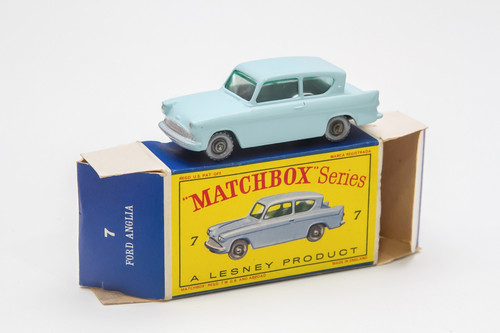 Matchbox ford anglia - ford,