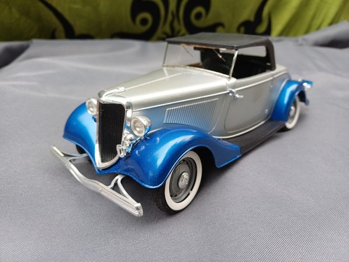 Voiture miniature solido - miniature, ford