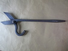 outil ancien-ancienne  cisaille-ciseaux  (de layetier?) longueur 50cm