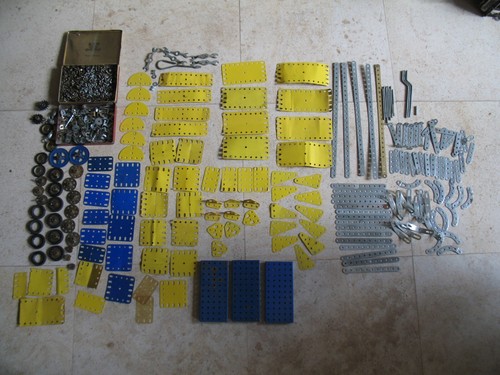 Meccano anciennes pièces - meccano,