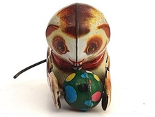 KITTY LE CHAT MINOU QUI JOUE AU BALLON  ANCIEN JOUET MÉCANIQUE + COUVERCLE BOÎTE