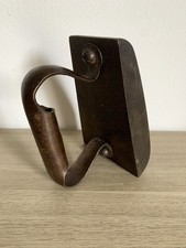 Ancien fer à repasser